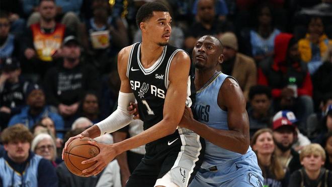 英超赛程提醒：切尔西对阵曼联,（英超焦点预告：切尔西迎战曼联）