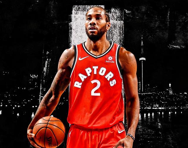 邓弗里斯：希望两到三周内复出，我们的球队就像一个大家庭（邓弗里斯：争取两到三周内复出，球队像一个大家庭）